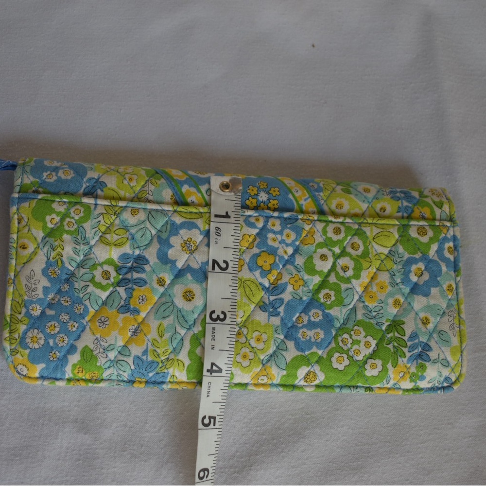 Vera Bradley Travel Wallet English Meadow Blue and Yellow Floral - Picture 9 of 10